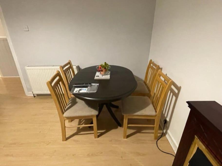 بيزلي Lovely 2Br Gem Near To Wsu, City. المظهر الخارجي الصورة