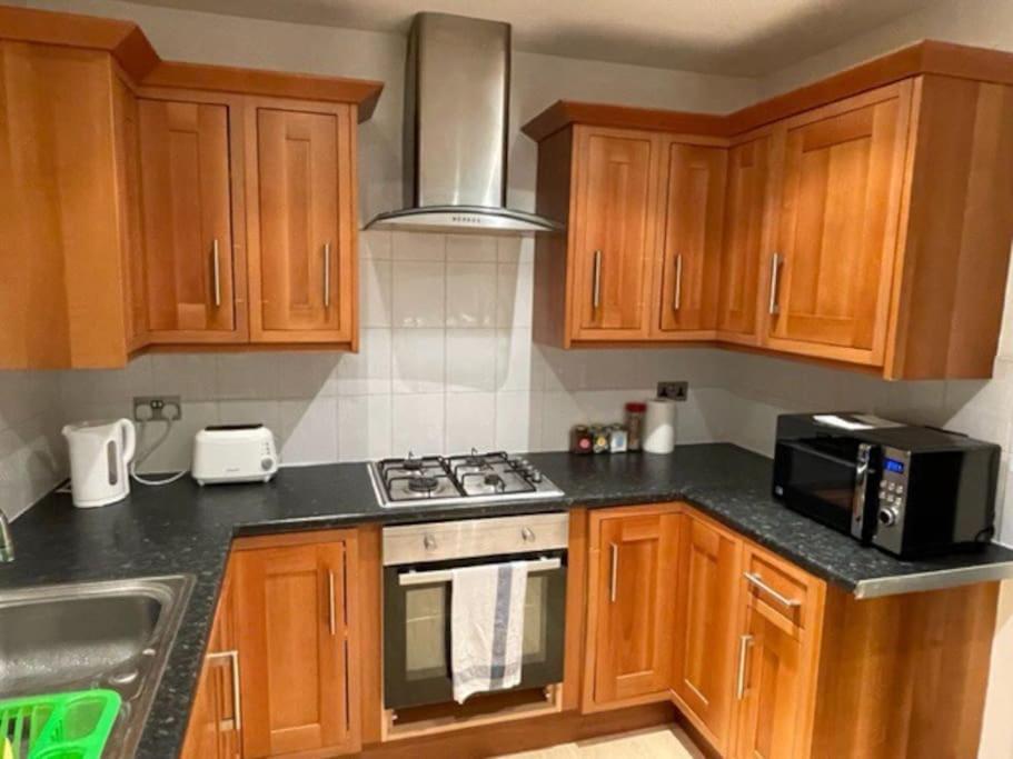 بيزلي Lovely 2Br Gem Near To Wsu, City. المظهر الخارجي الصورة